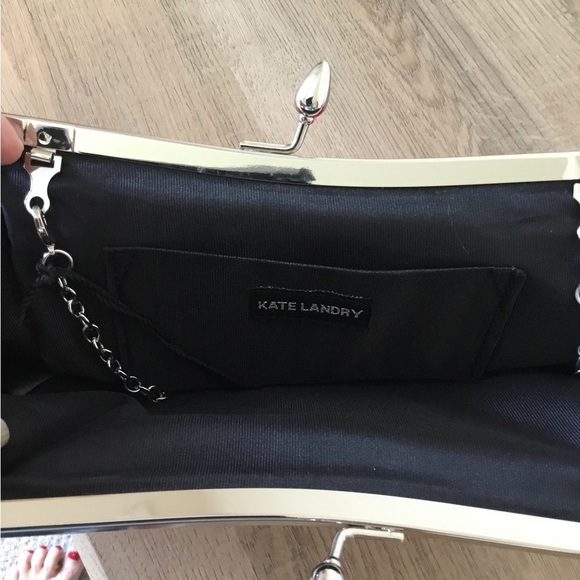 Kate Landry Red Satin Clutch or Shoulder Bag with Gold Kiss Lock NWT $55 - Picture 5 of 5